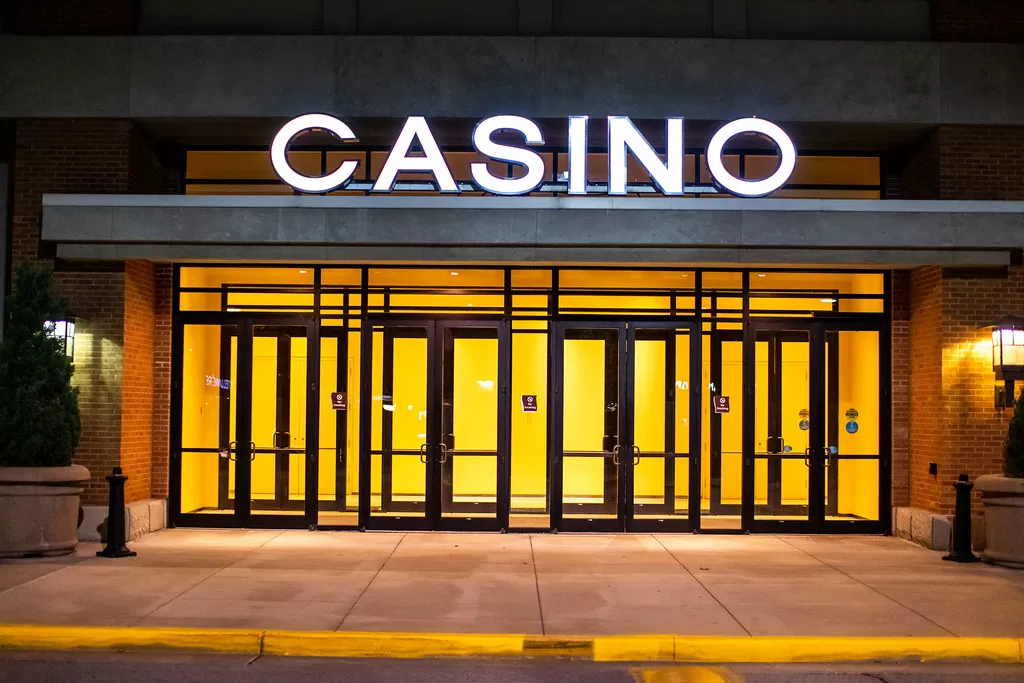 Peut-on faire des rencontres amoureuses ou amicales sur un casino en ligne ?